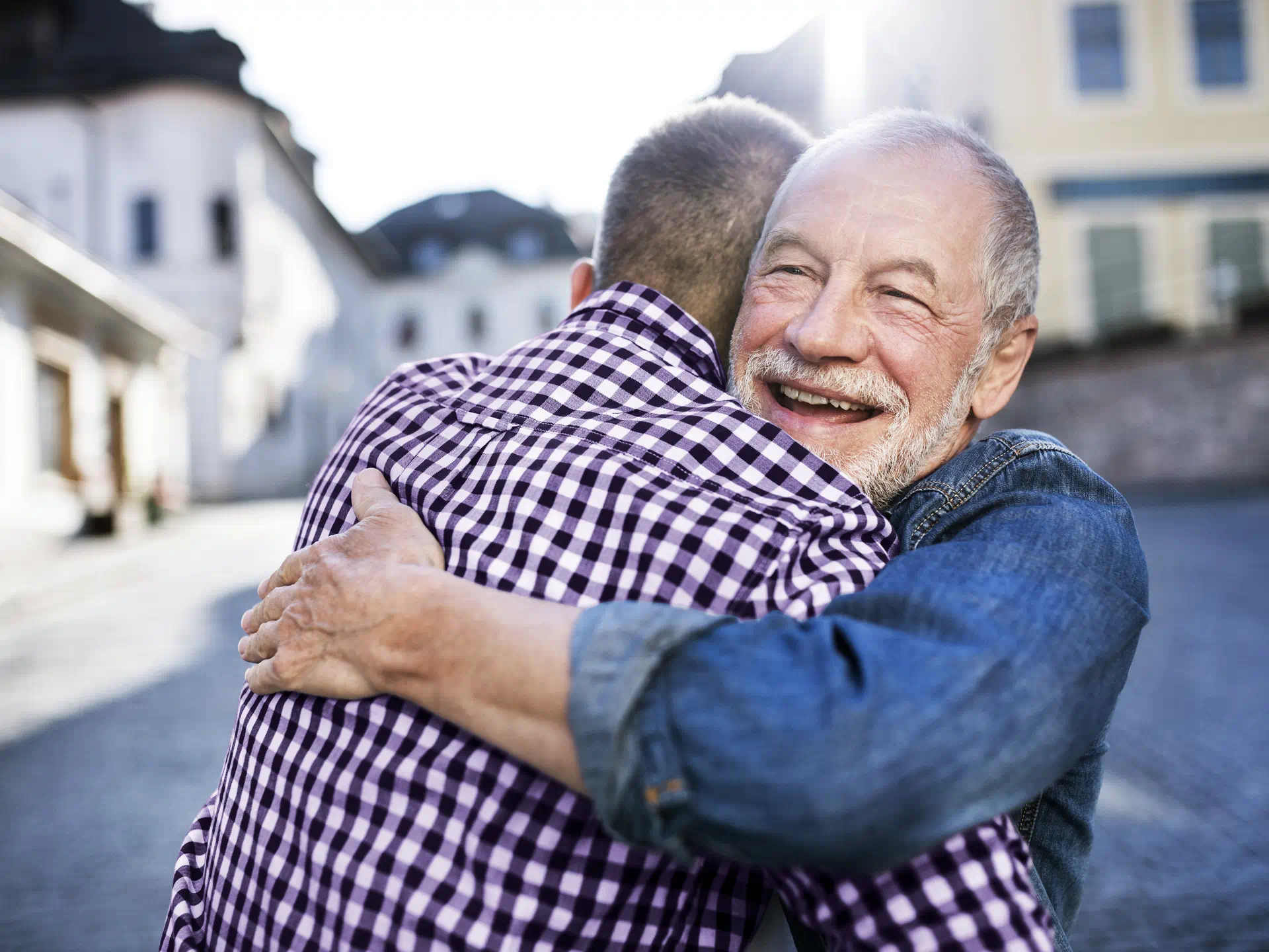 Staying close with your dad when he get a hearing aid