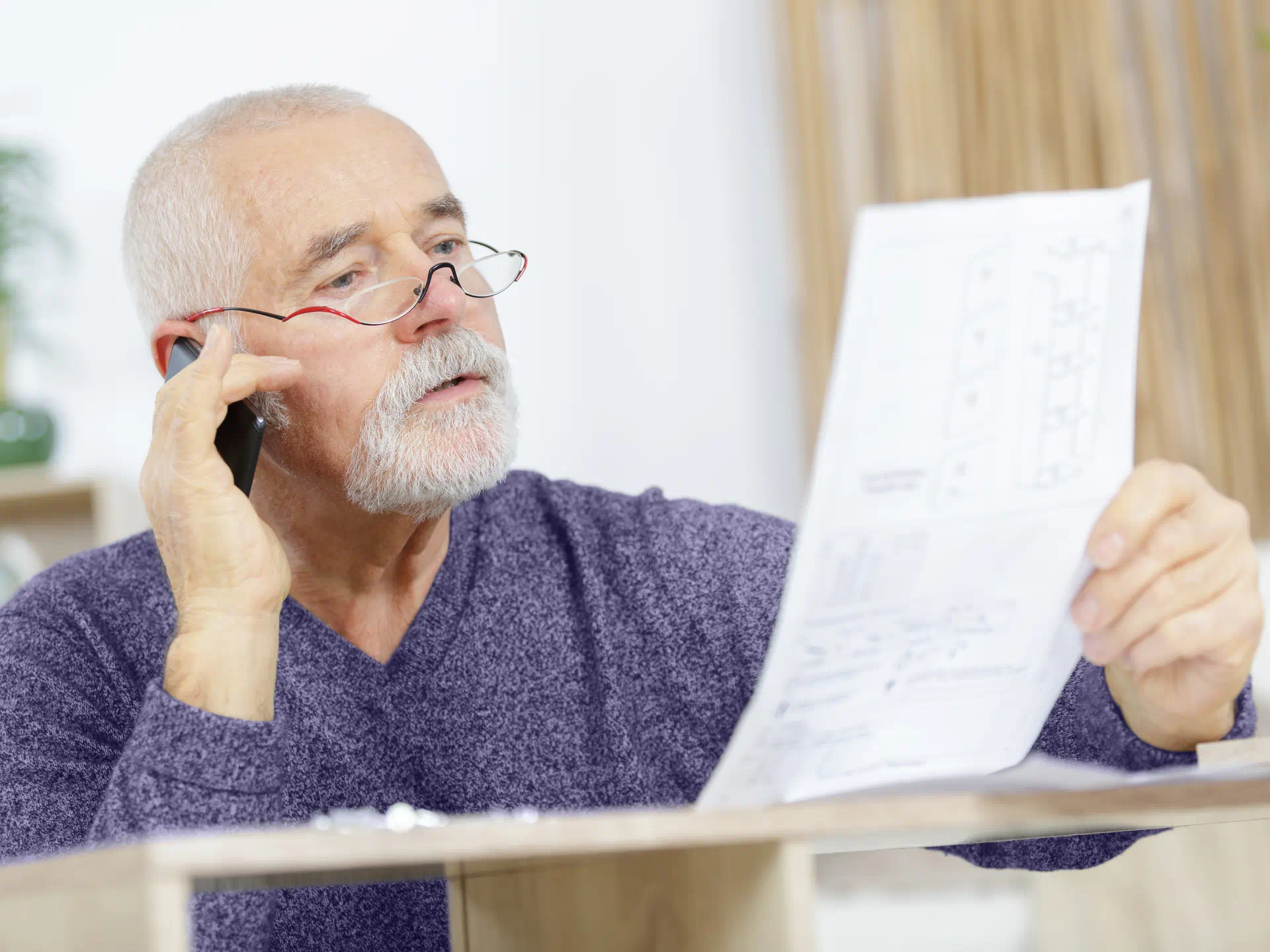Get your mobile phone conversations directly through your hearing aids